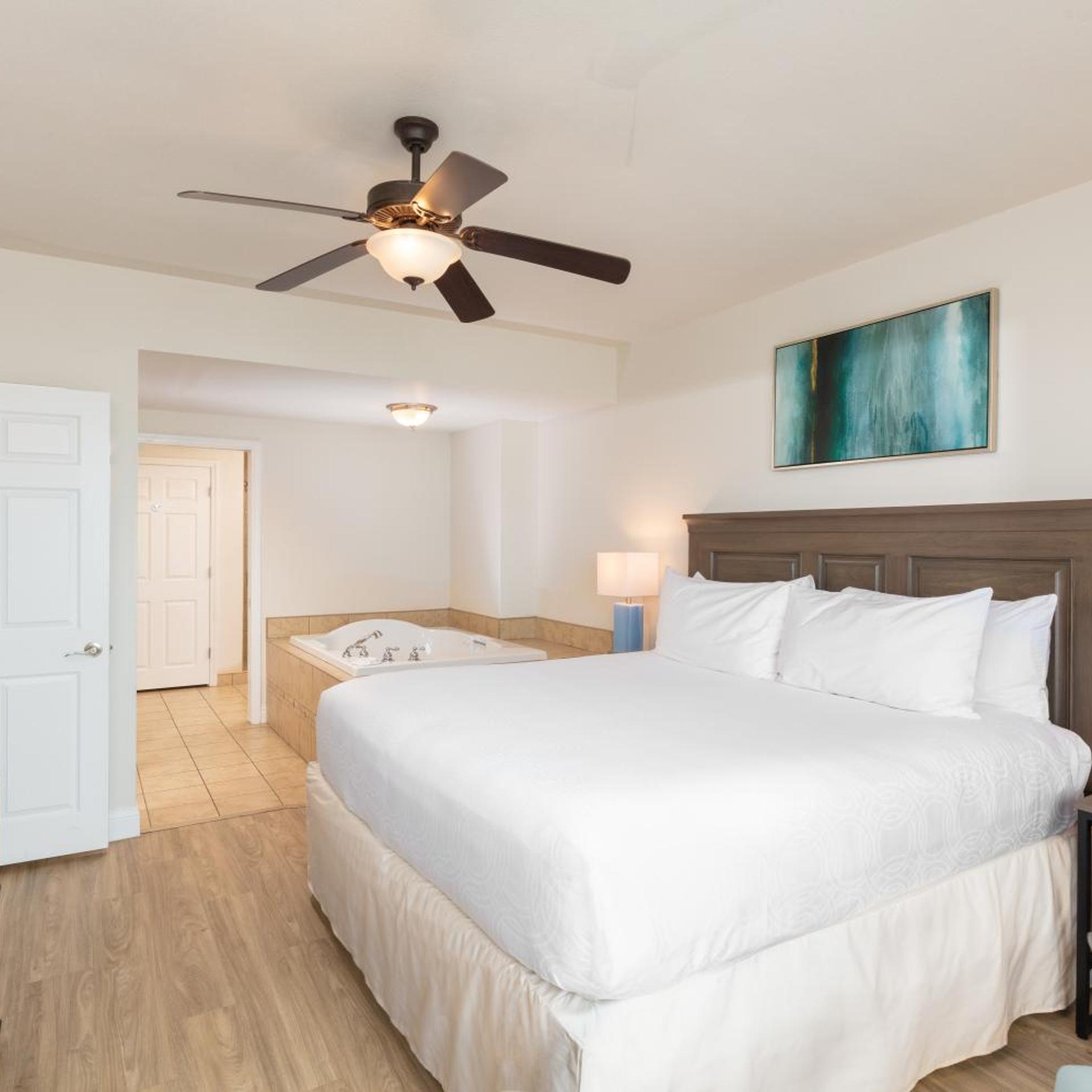1 Bedroom, Deluxe, Villa, King Bed, Coast View