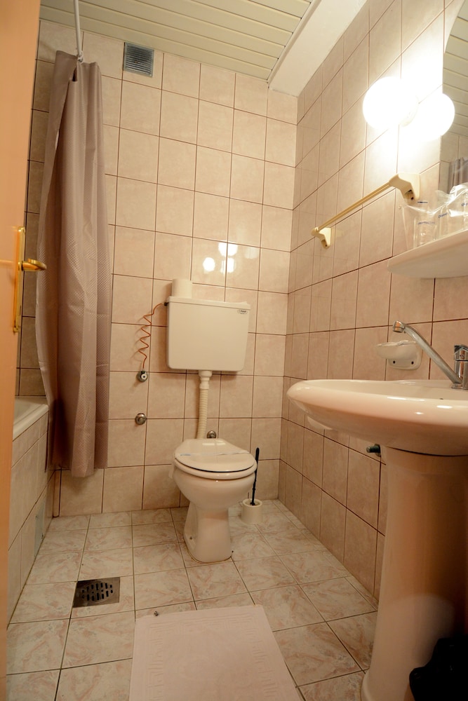 Zepter Hotel Drina 37/40