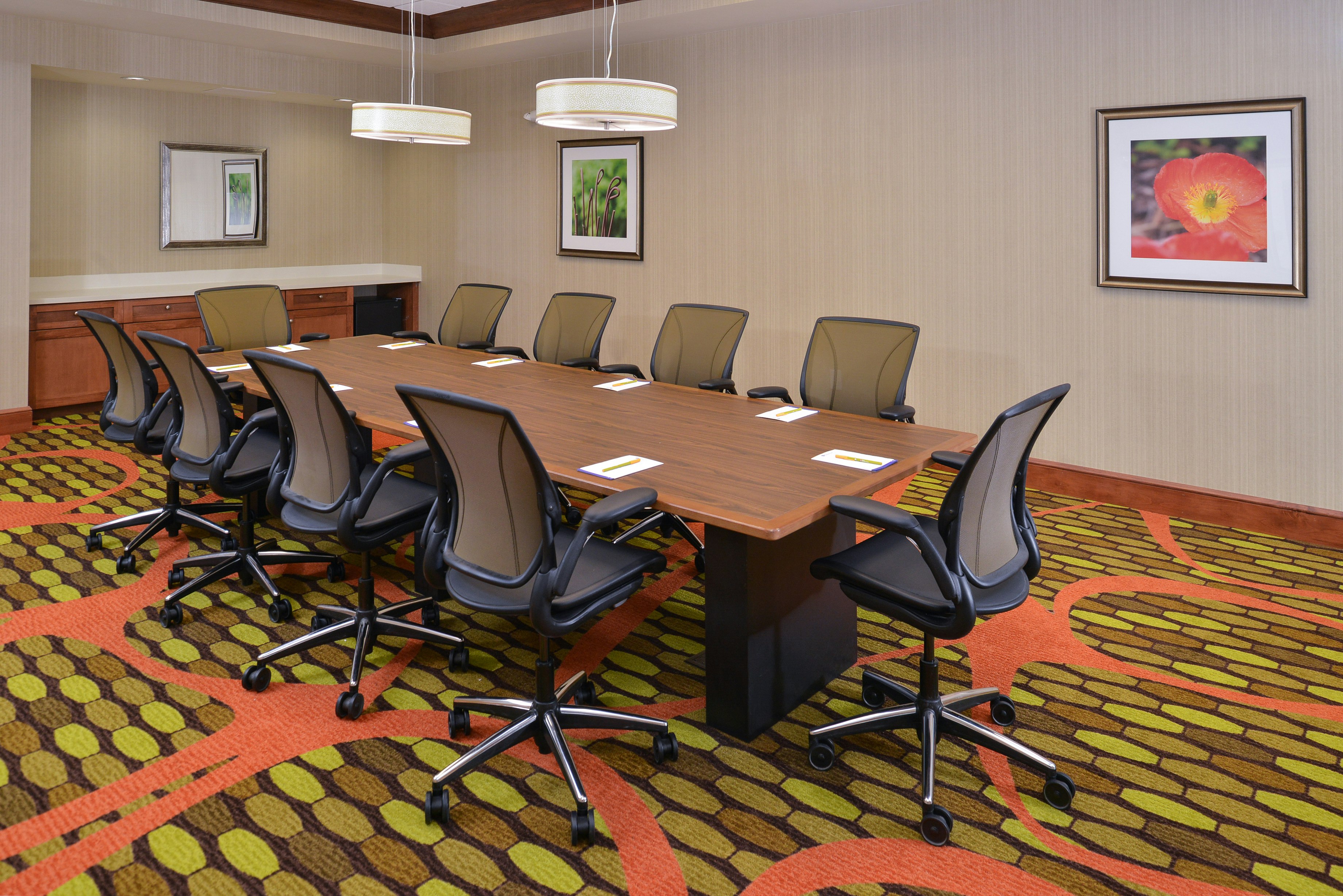 Hilton Garden Inn Cincinnati/West Chester 69/81