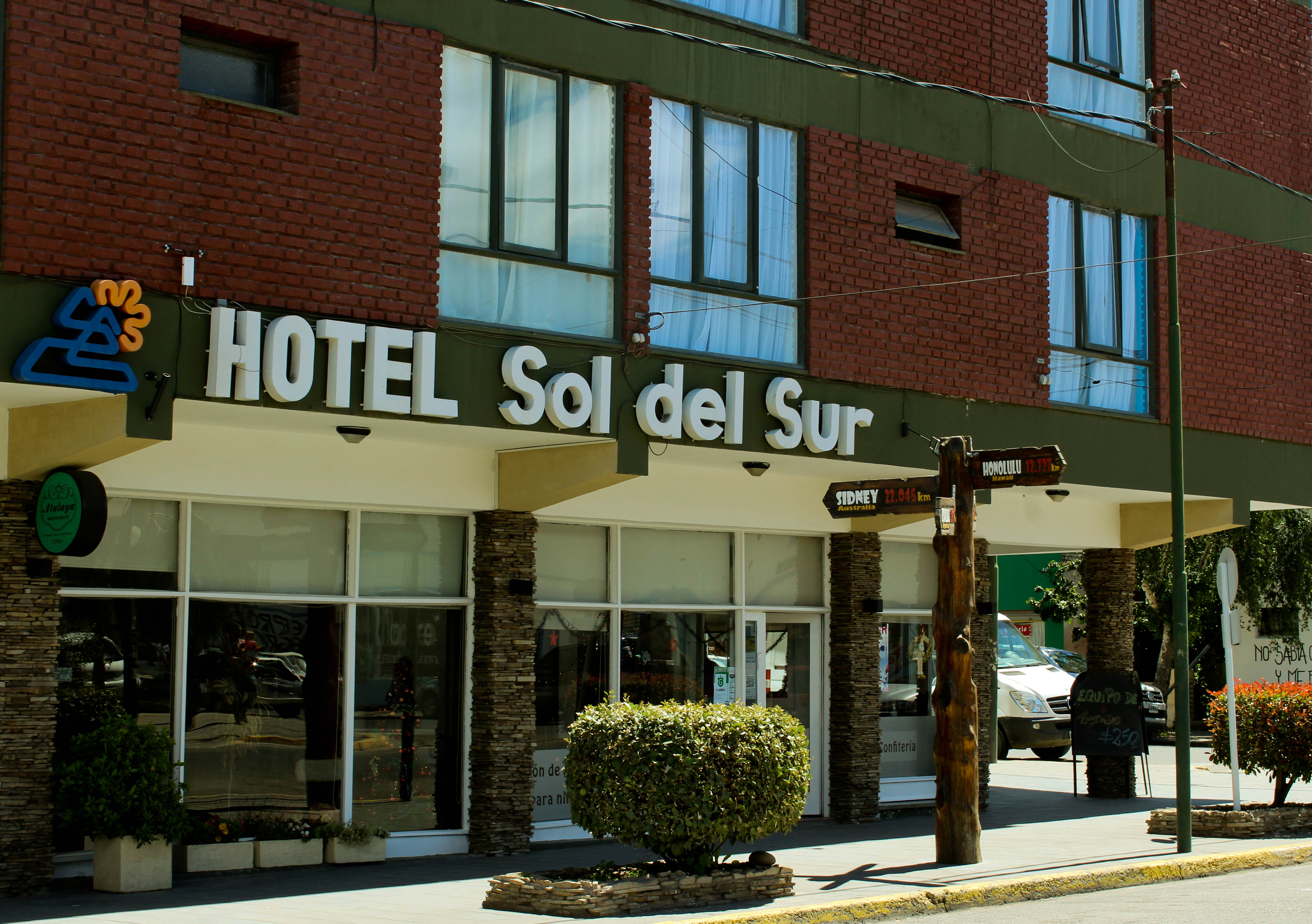 Sol Del Sur Hotel 2/28