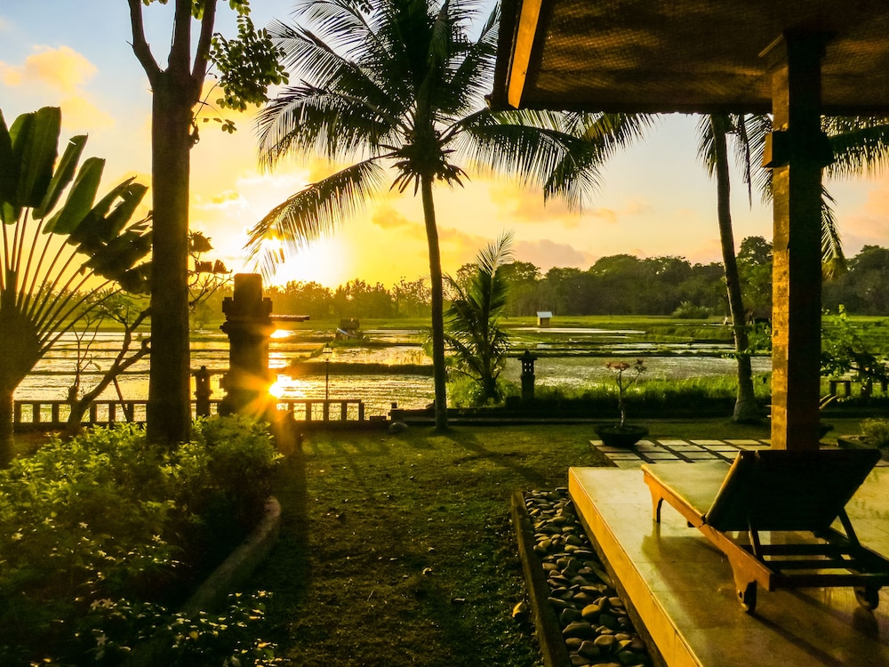 GREEN FIELD HOTEL AND BUNGALOW 21/50