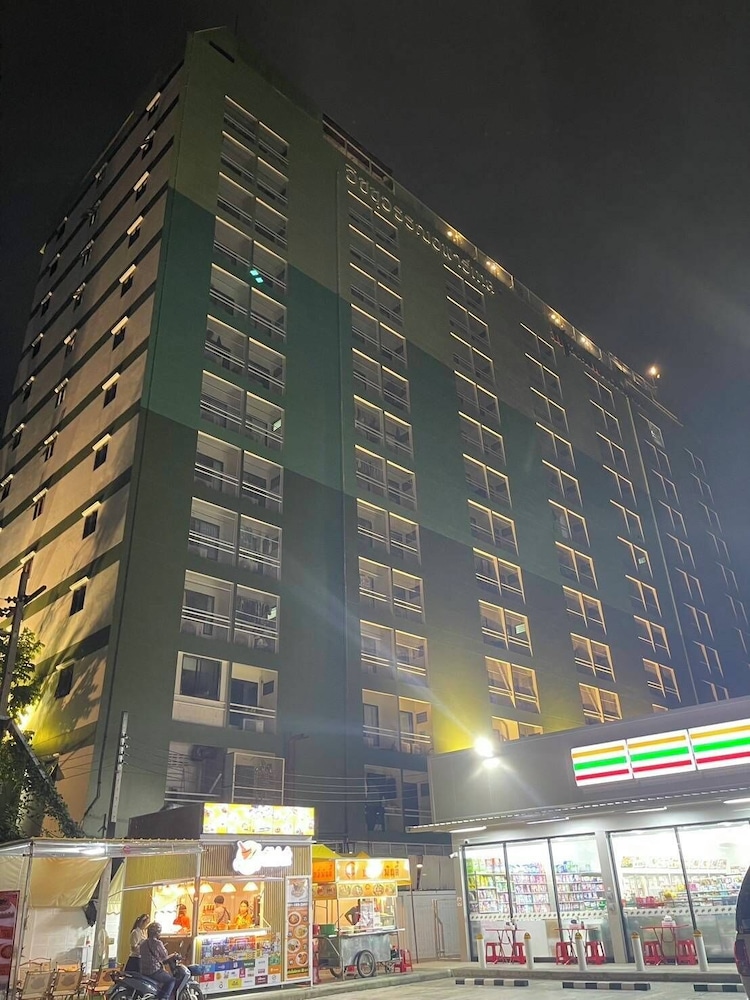 Witchuwan Sport Spa Apartel 2/50