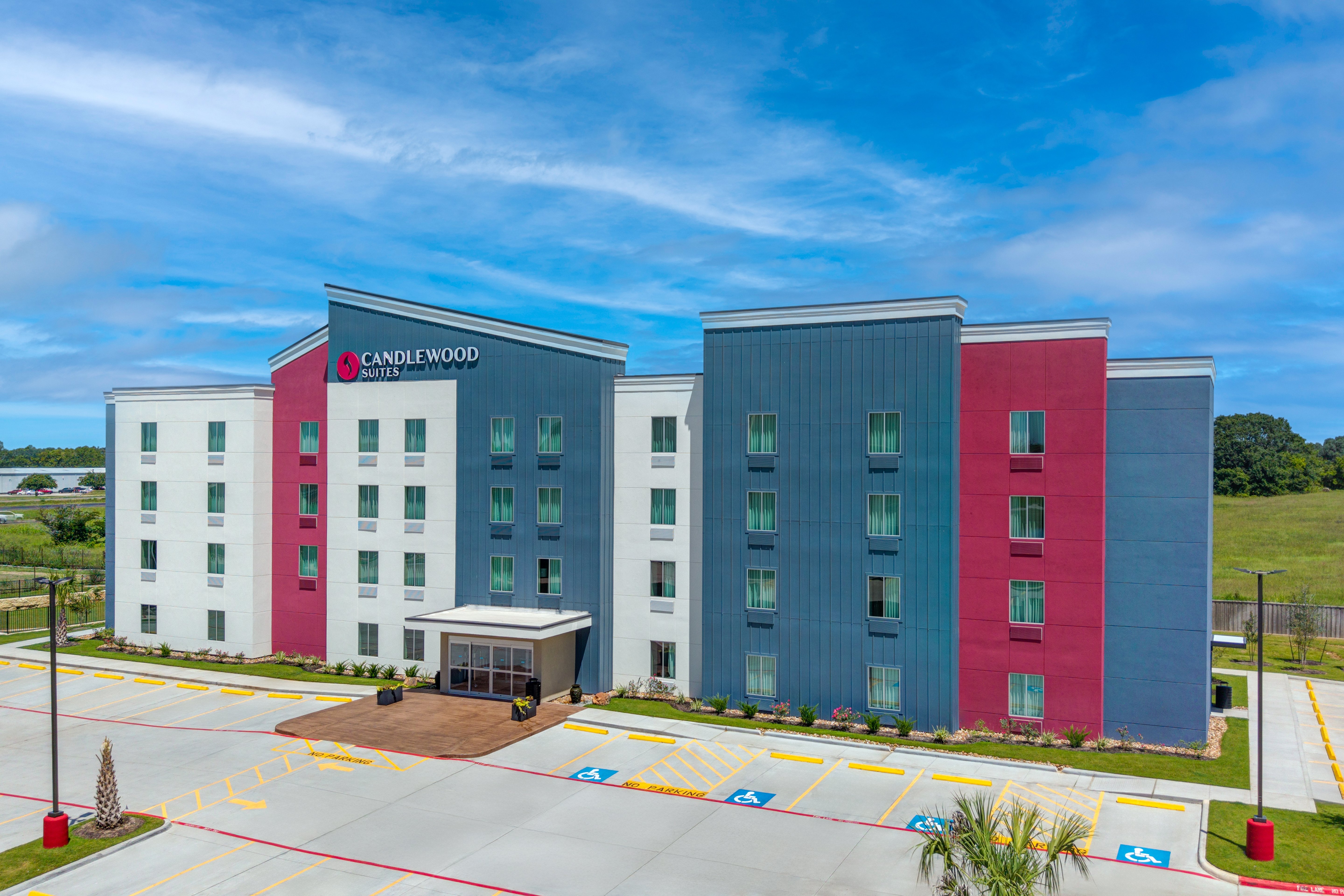 Candlewood Suites Navasota By IHG 2/25