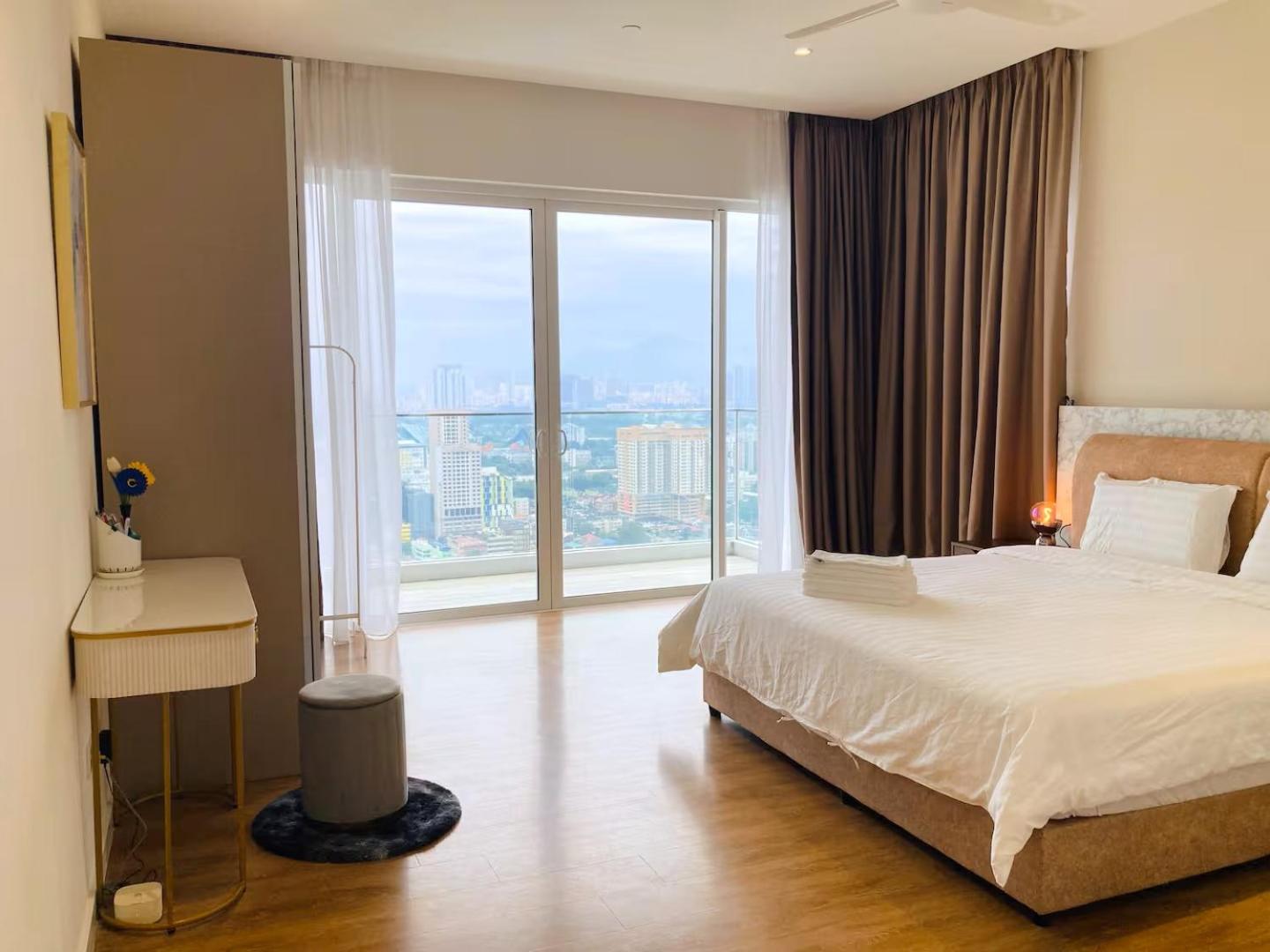 Eaton Suites KLCC 7/44