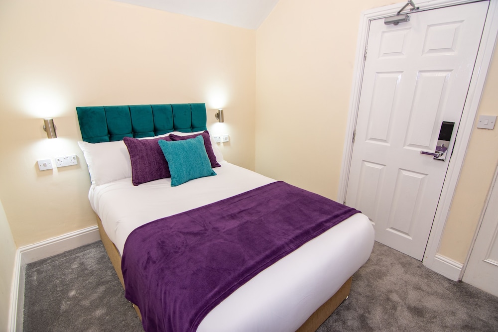 The Park Hotel Preston 30/65