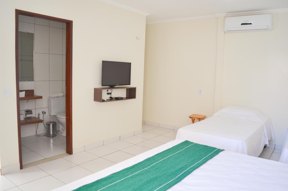 VILA TUTOIA PRAIA POUSADA 13/34
