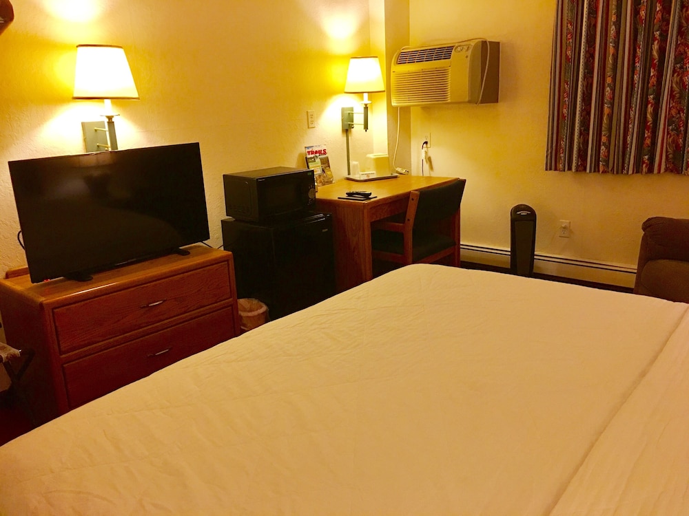 Select Inn Breckenridge 12/50
