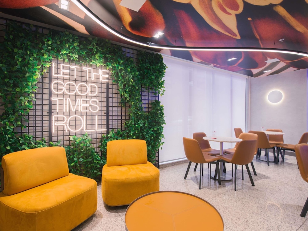 Ibis Curitiba Shopping 43/71