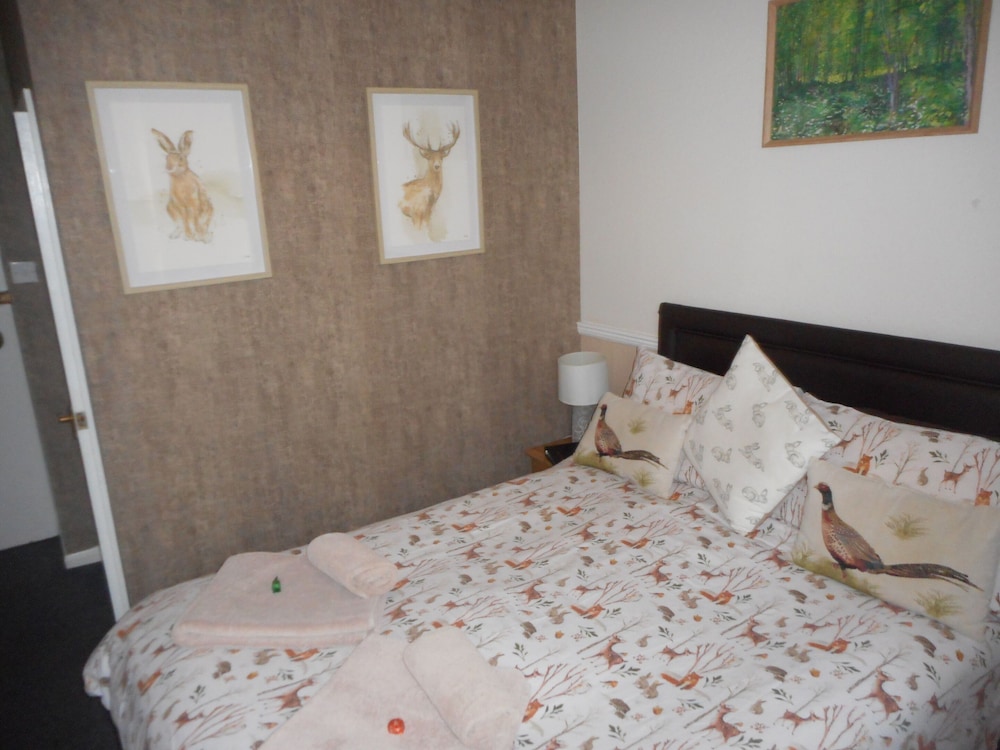 George Hotel B B 13/46