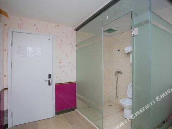Aiyi Business Hotel 28/28
