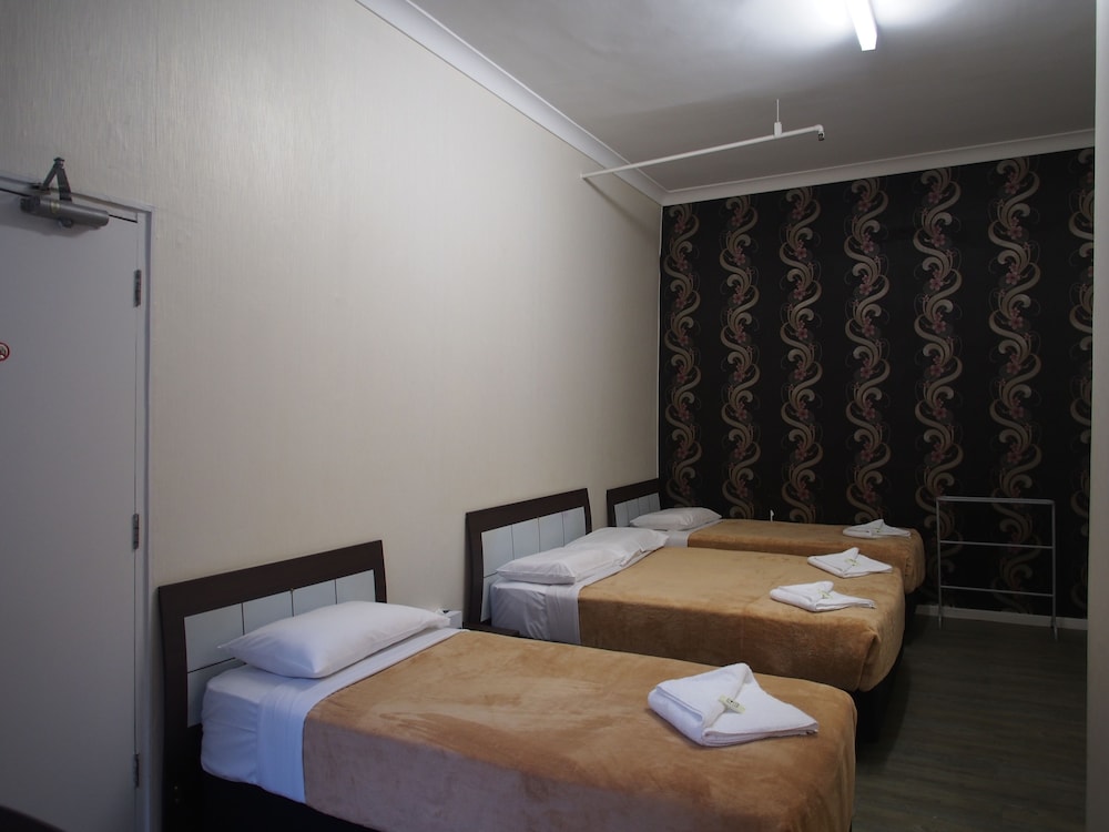 CENTRAL PRIVATE HOTEL 5/55