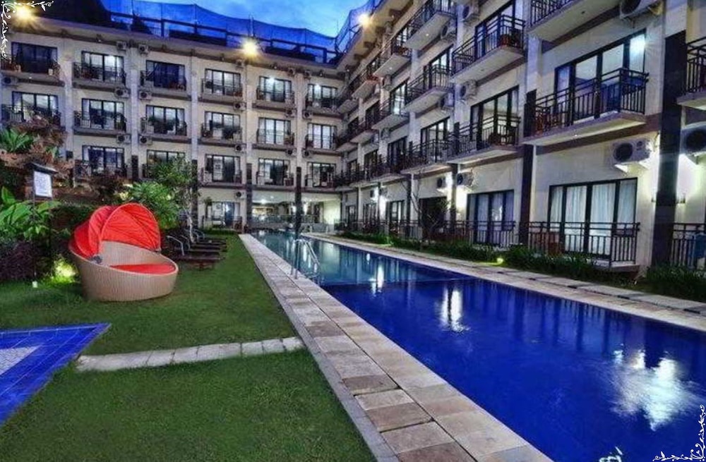 The Aromas Of Bali Hotel And Residence 44/48