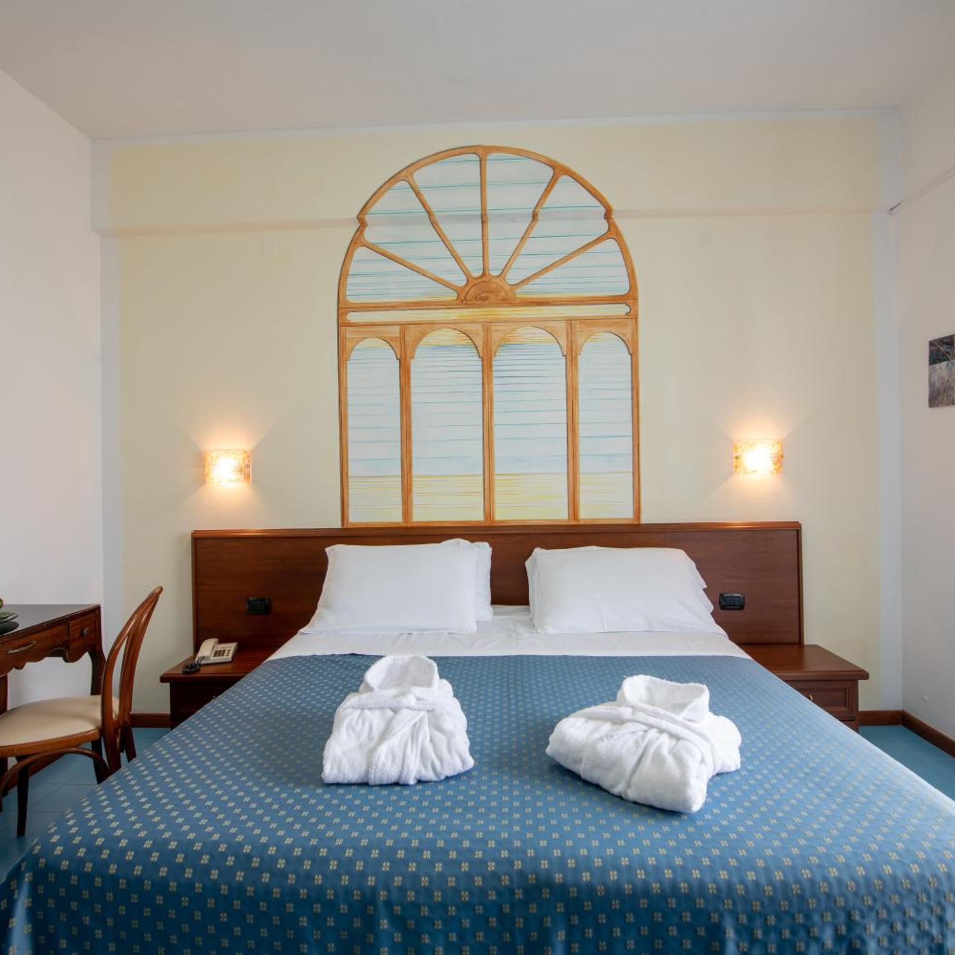 Grand Hotel Excelsior 19/66