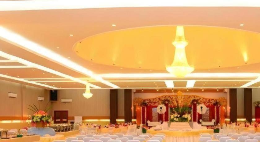 Zahra Syariah Hotel Kendari 13/59