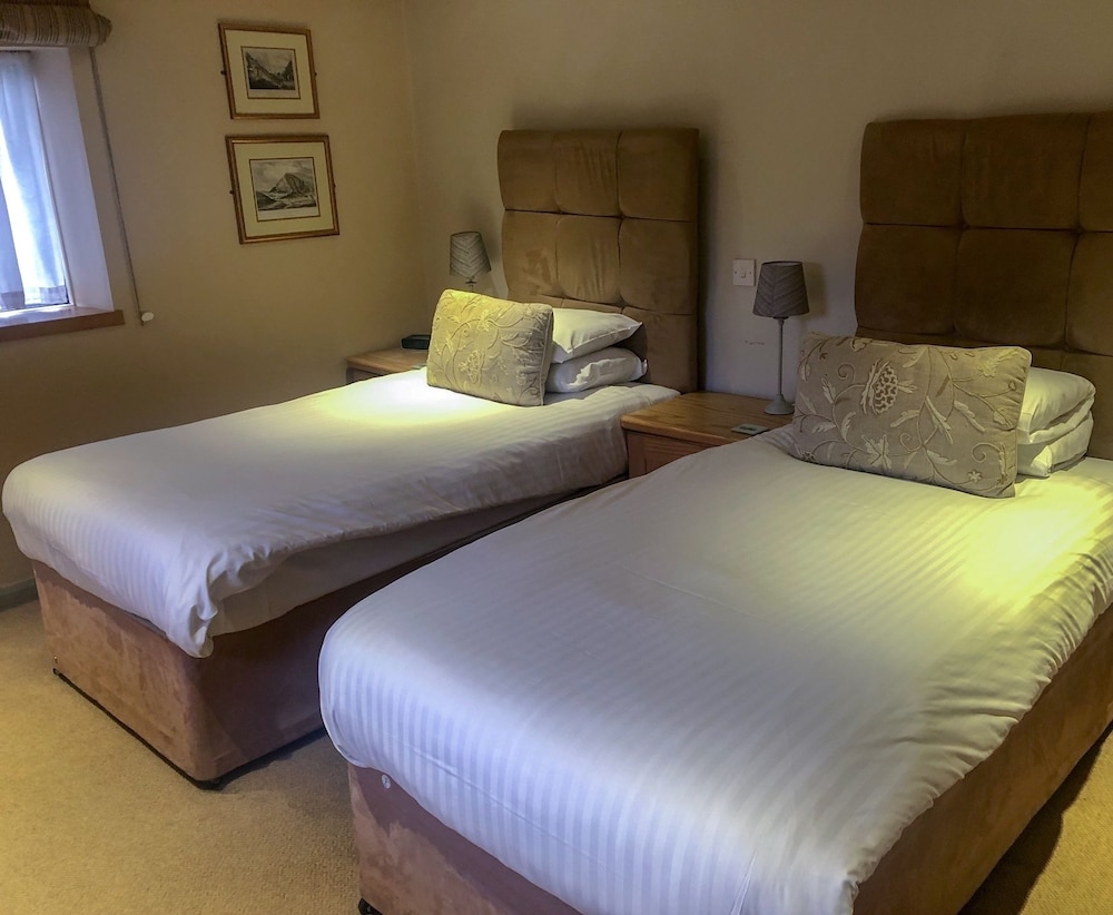 Hoops Country Inn & Hotel 5/39