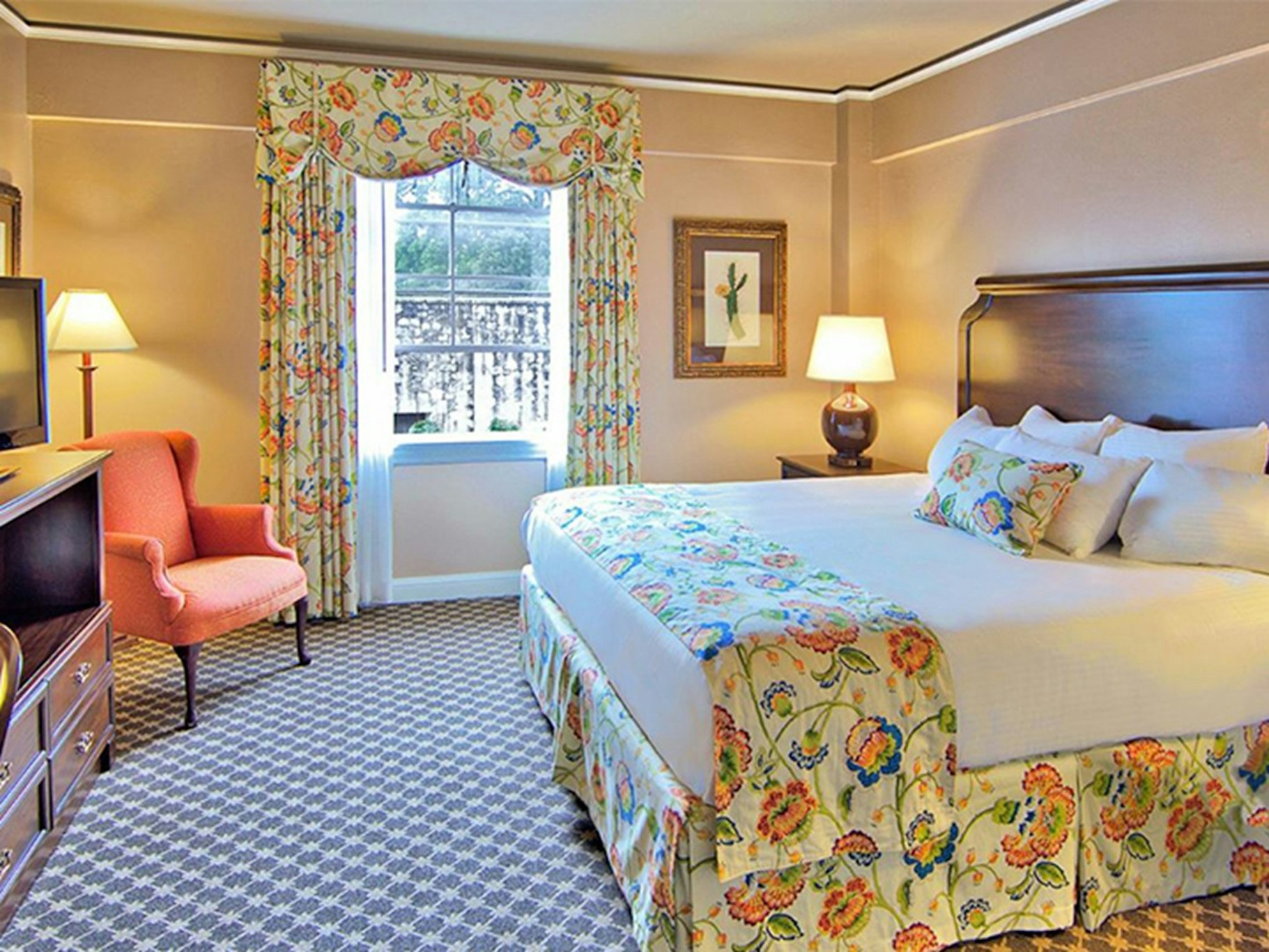 Classic, King Bed