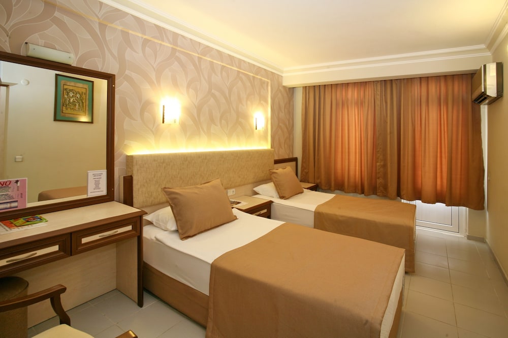 May Flower Apart Hotel 26/70