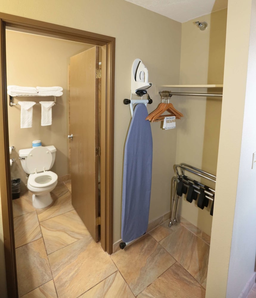Best Western Weston Inn 14/29