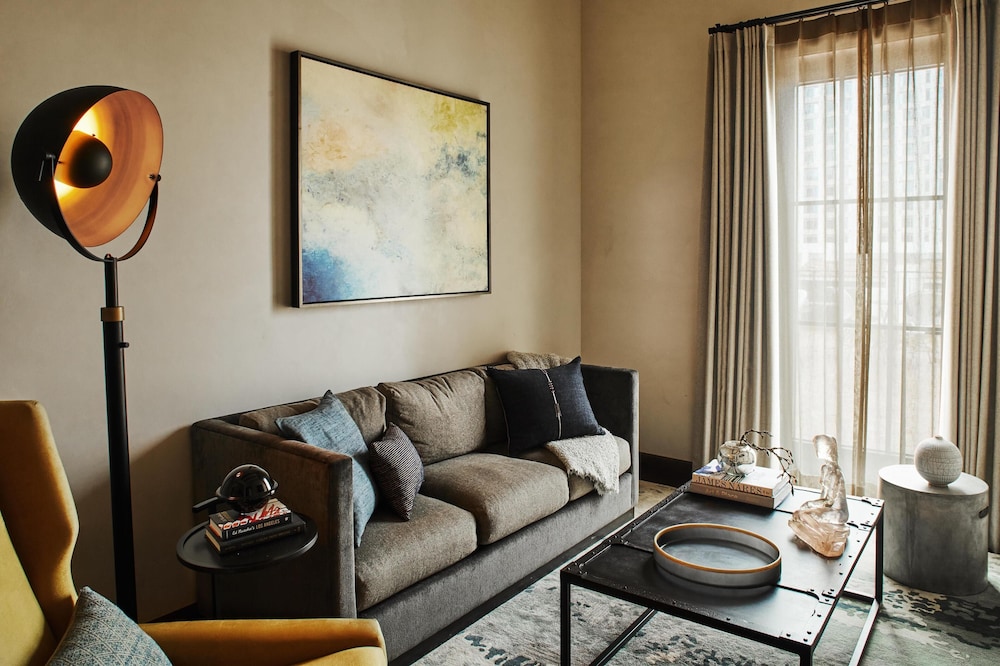 Hotel Figueroa - Unbound Collection By Hyatt 29/50