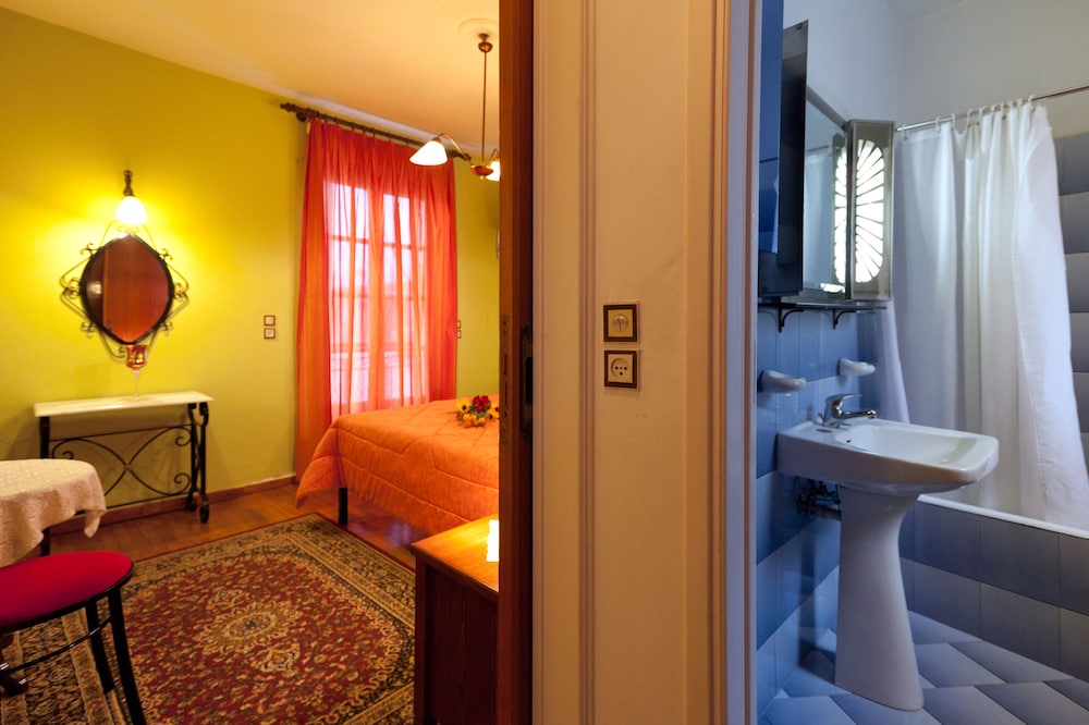 Pension Eleni 34/35