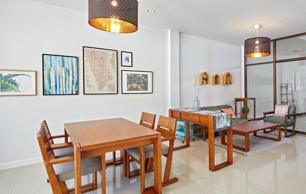Chez Bure - Bure Homestay 57/76