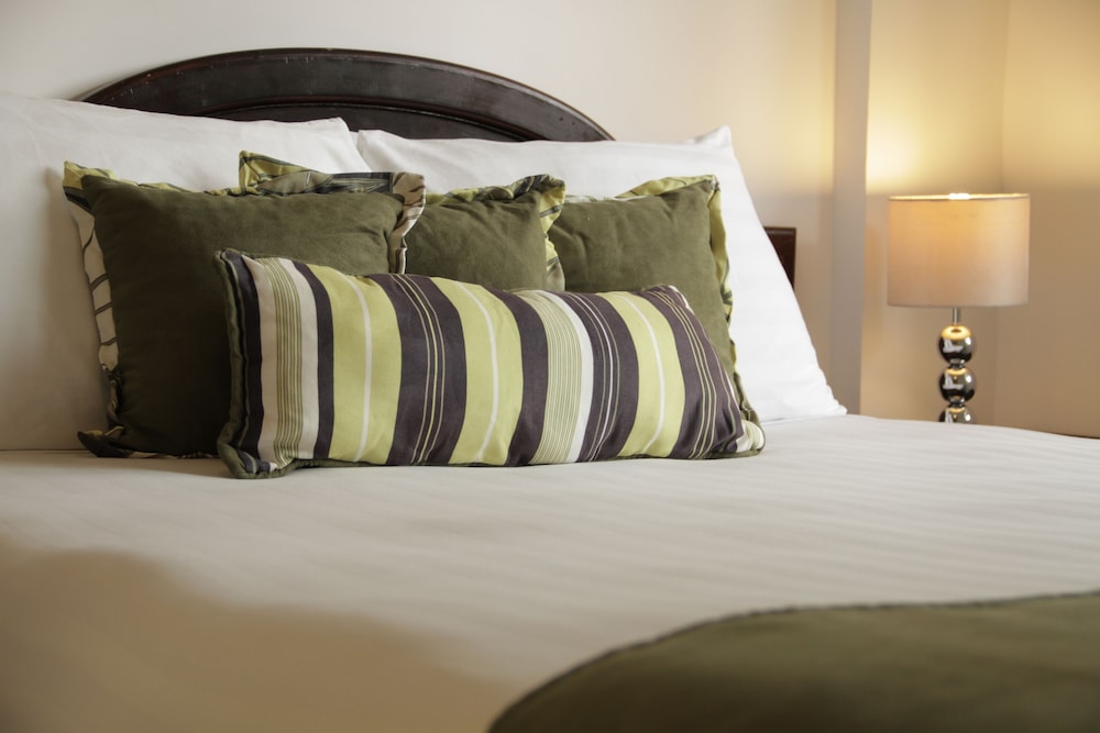 Albrook Inn 32/61