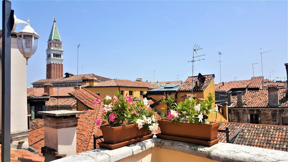 Antica Venezia 36/43