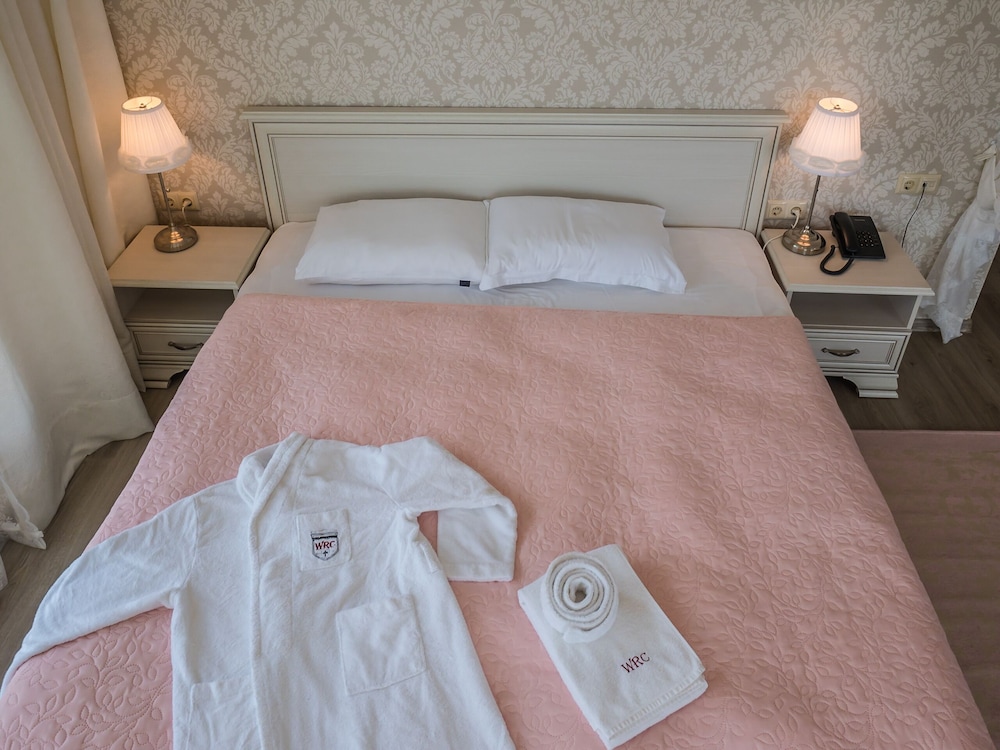 White Rock Castle Suite Hotel & Spa 20/47
