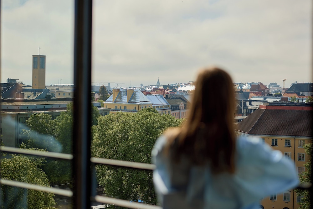 Töölö Towers 42/50