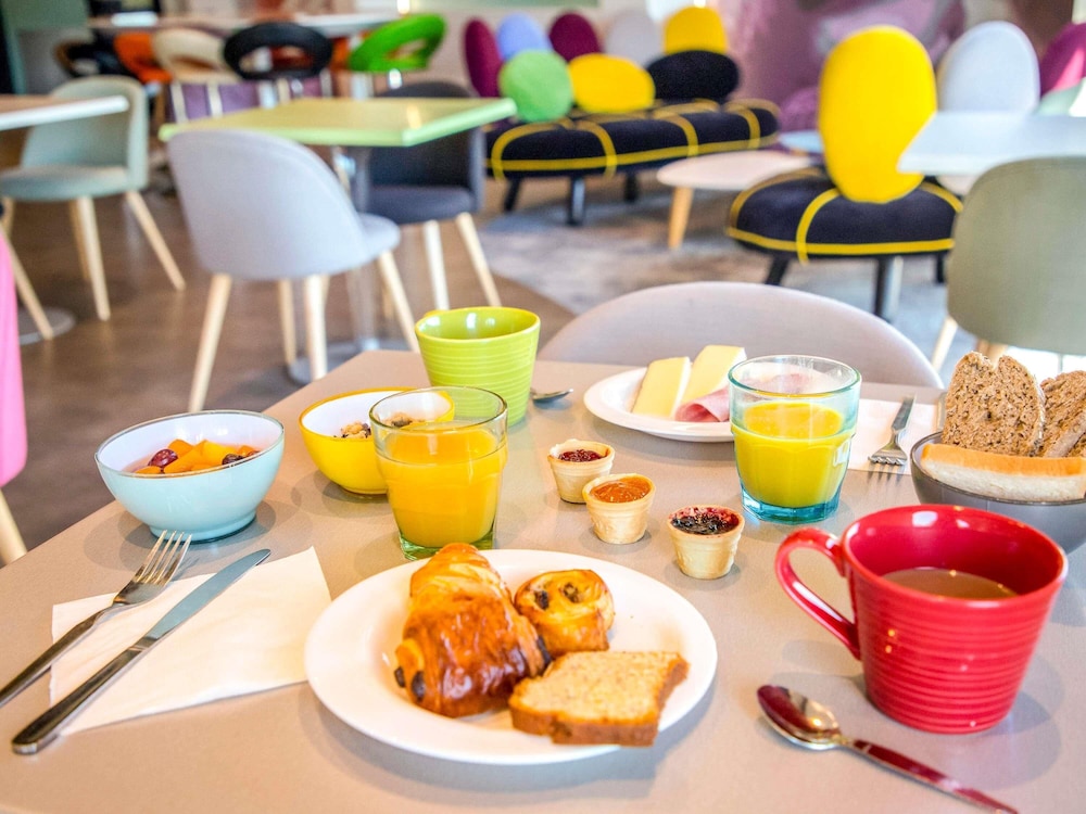 Ibis Styles Frejus Saint-Raphael 51/72