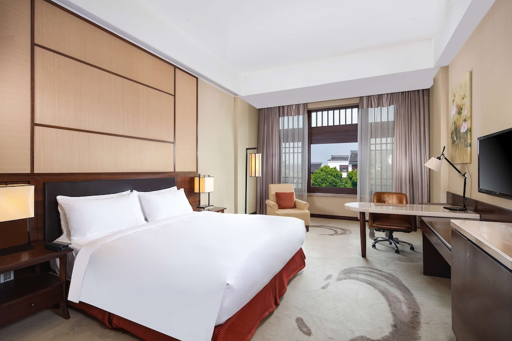 Radisson Blu Resort Wetland Park Wuxi 11/49
