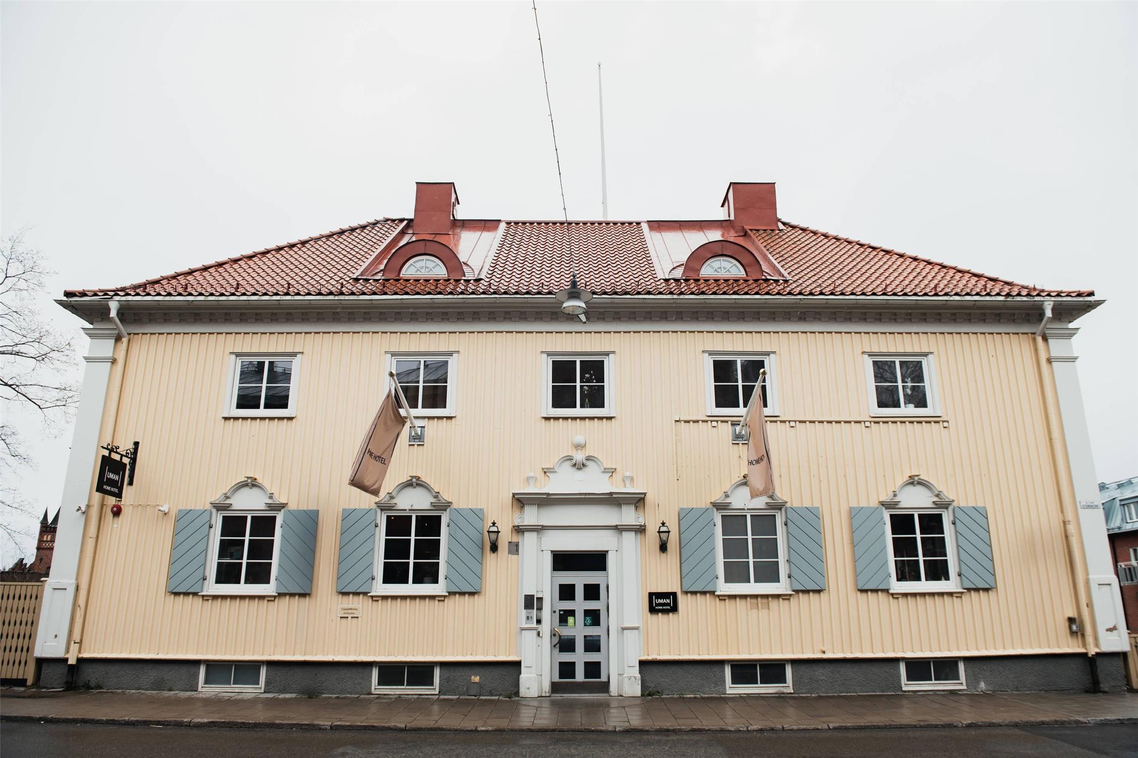 Home Hotel Uman 1/27