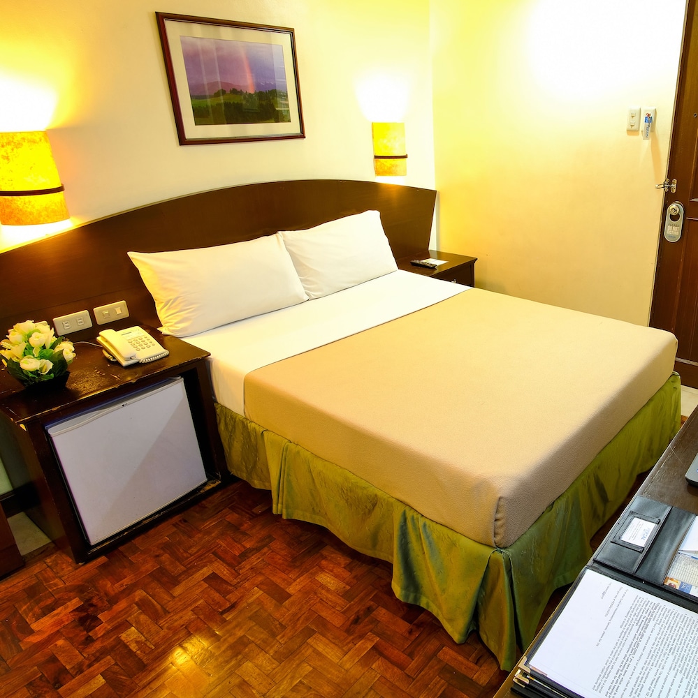 Fersal Hotel Manila 32/60