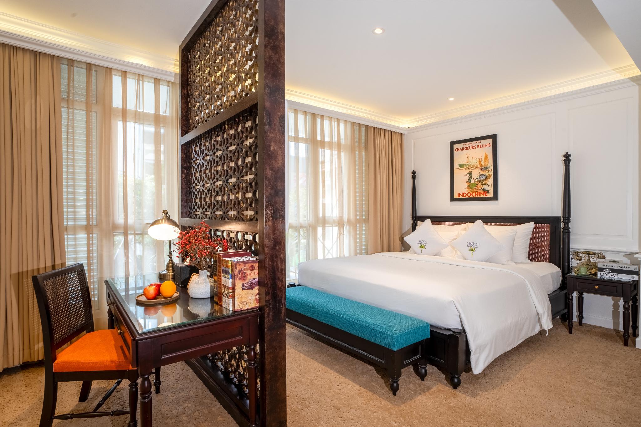 Heritage, Inner, Suite, King Bed