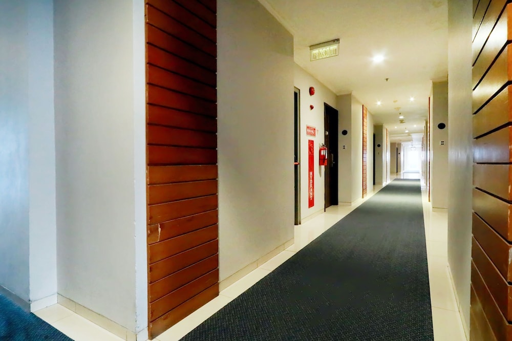 Hotel Dafam Pekalongan 30/66