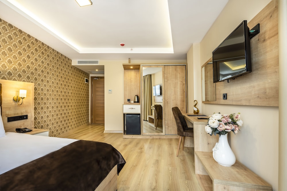 Emin Palace Hotel 19/22