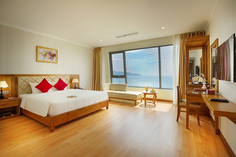 Serene Beach Hotel Danang 29/69
