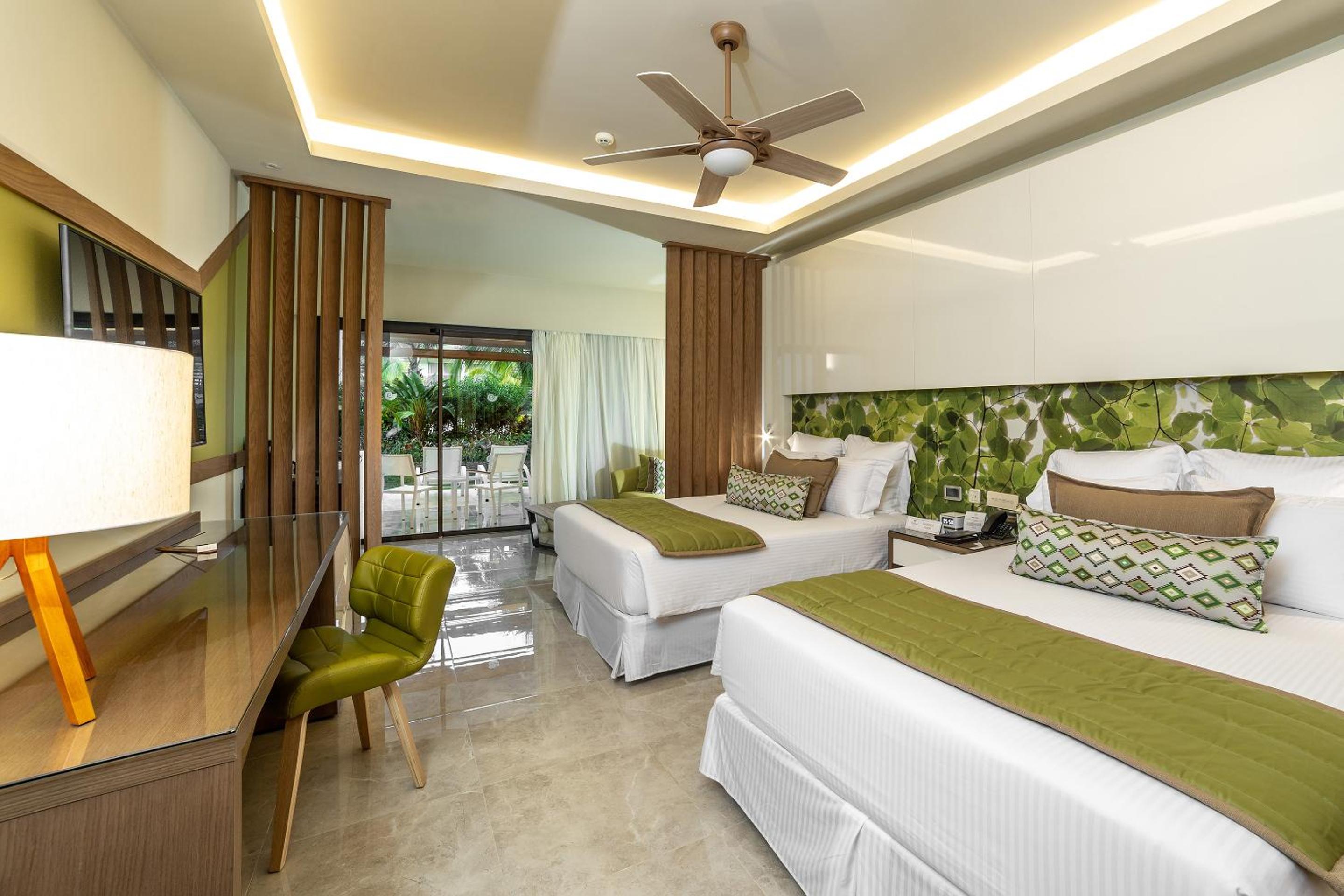 Premium, Junior Suite, Triple, Tropical View, Dreams Onyx Resort And Spa Punta Cana 2/5