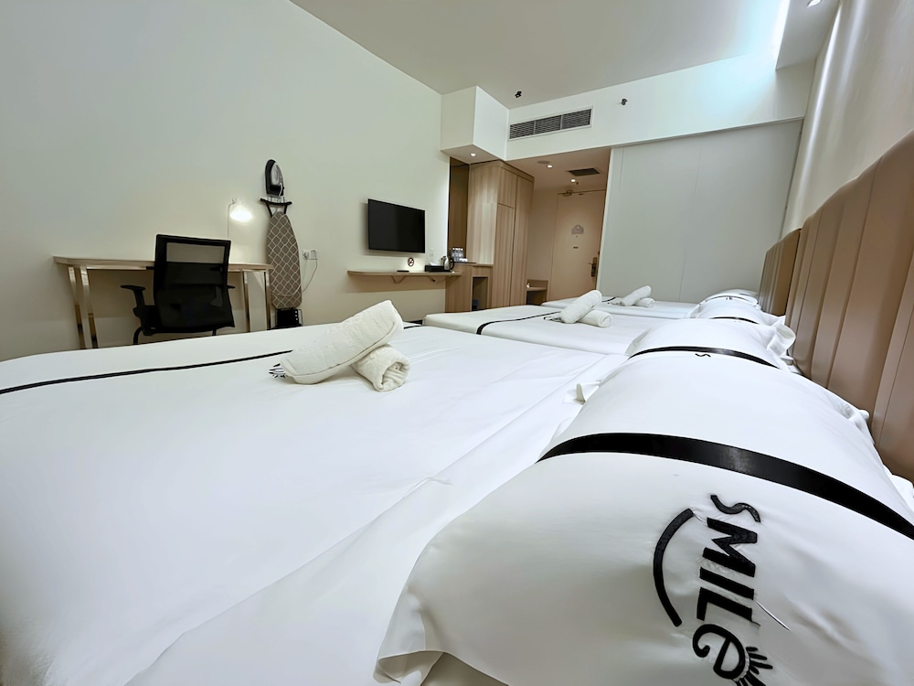 غرفة عائلية بسريرين كوين، Top Holiday Hotel 2/2