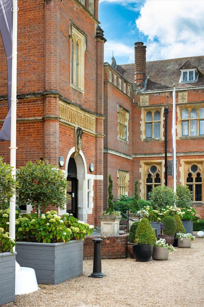 Wotton House in DORKING