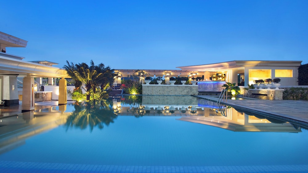 The Papandayan Hotel 55/60
