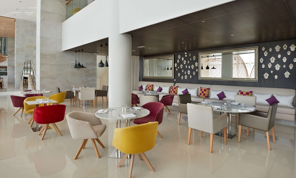 Hyatt Place Taghazout Bay 65/84