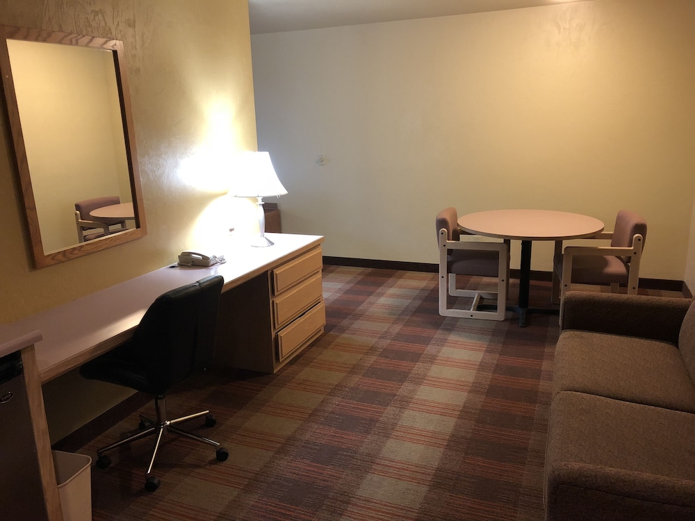 Super 8 By Wyndham Kennewick 17/21