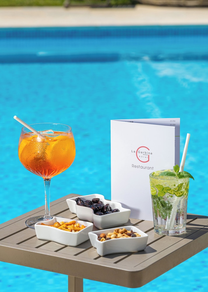 Hotel La Garbine 18/50