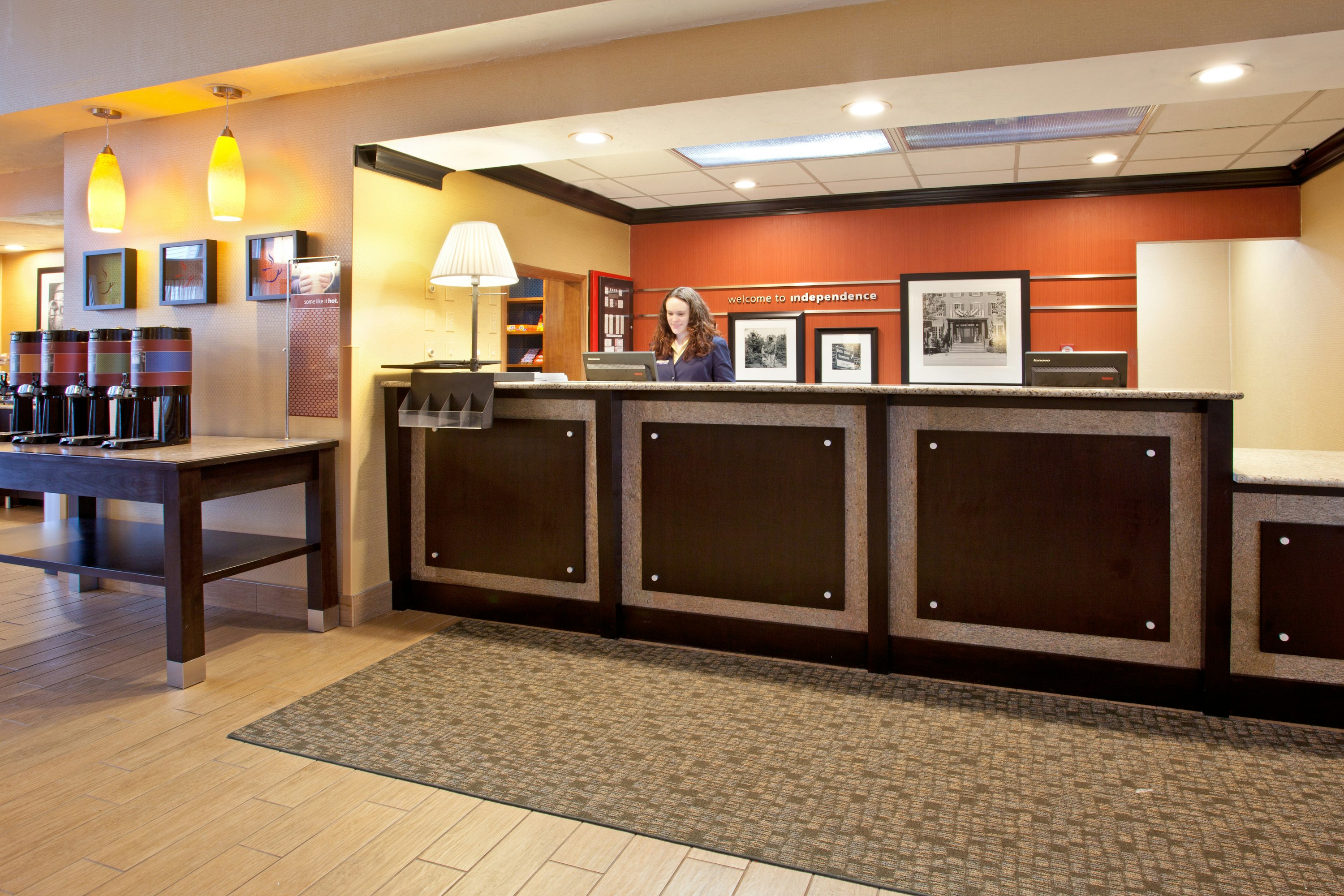 Hampton Inn Suites Cleveland Independence 9/40