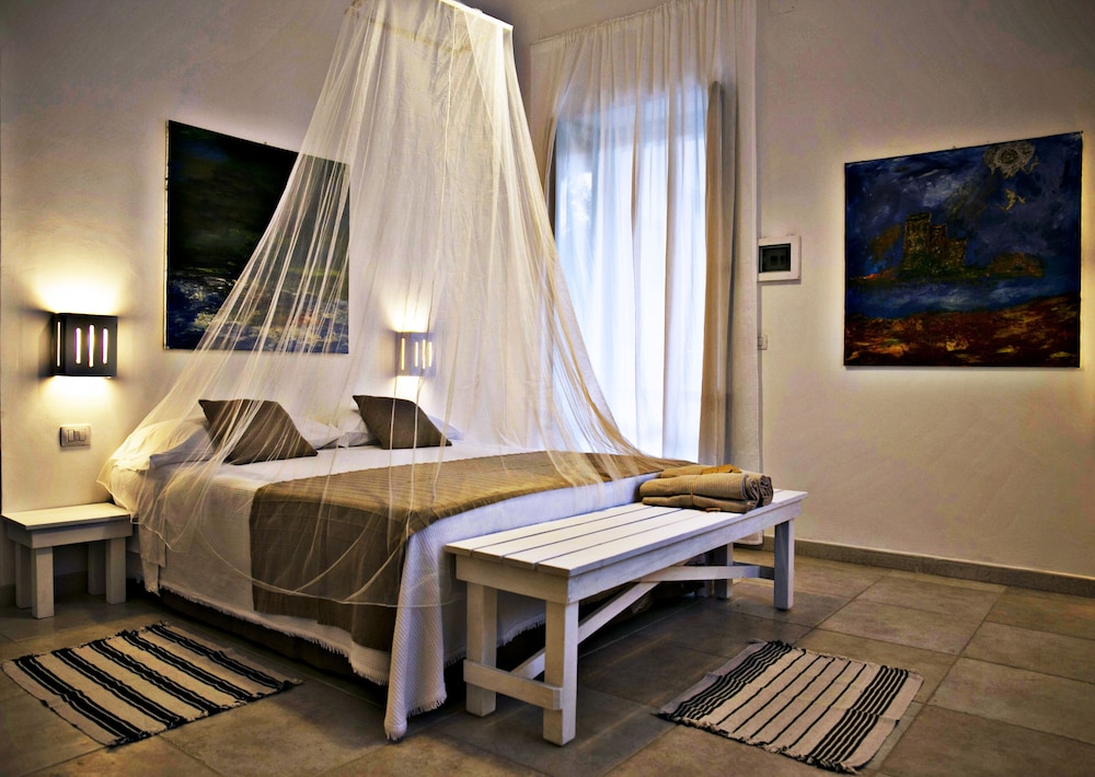 Masseria Palombara 32/77