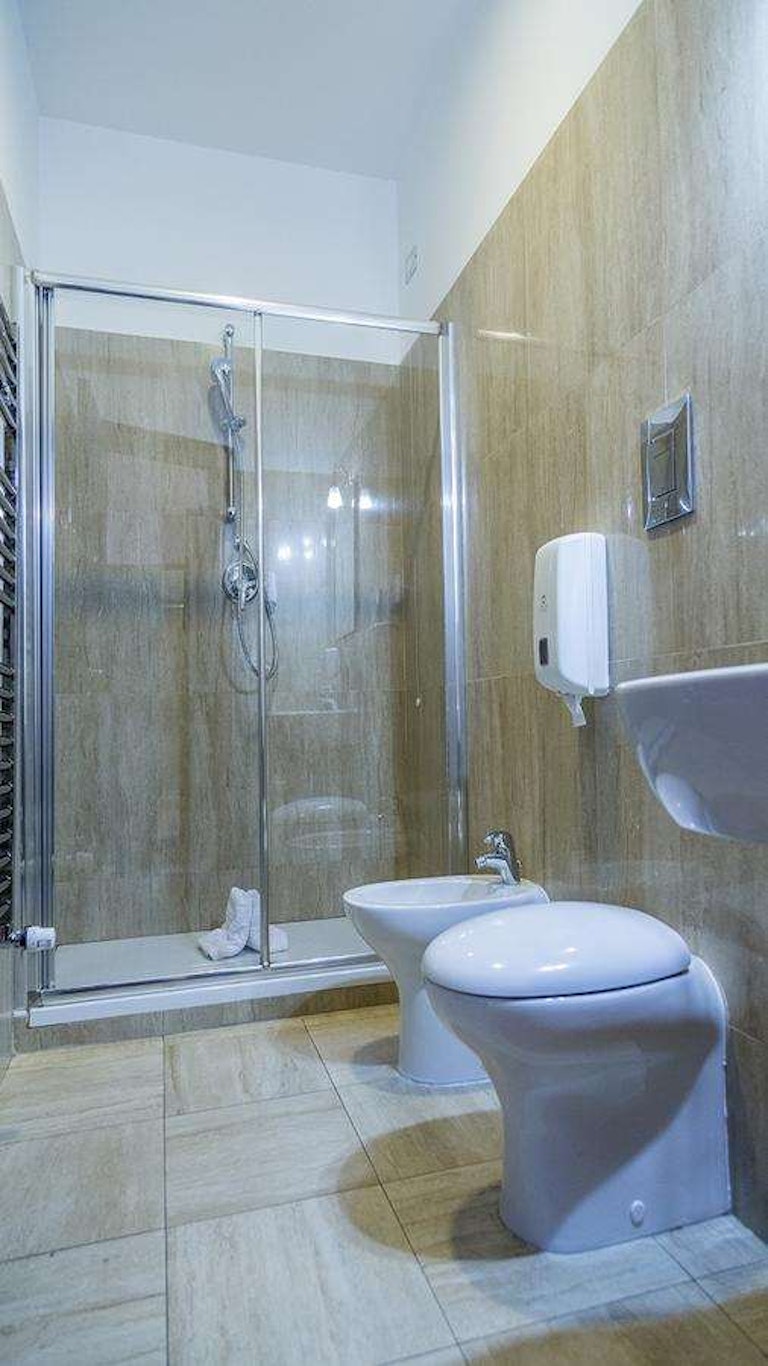 HOTEL PORTA RIVERA 37/39