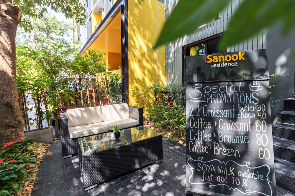Isanook Hostel 3/28