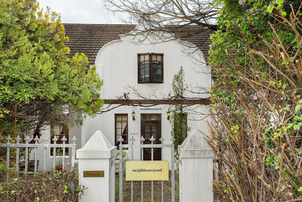 Gable Manor 57/64