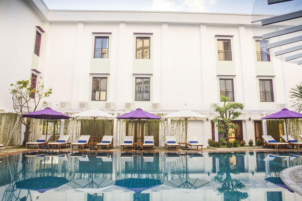Emm Hotel Hue in HUE